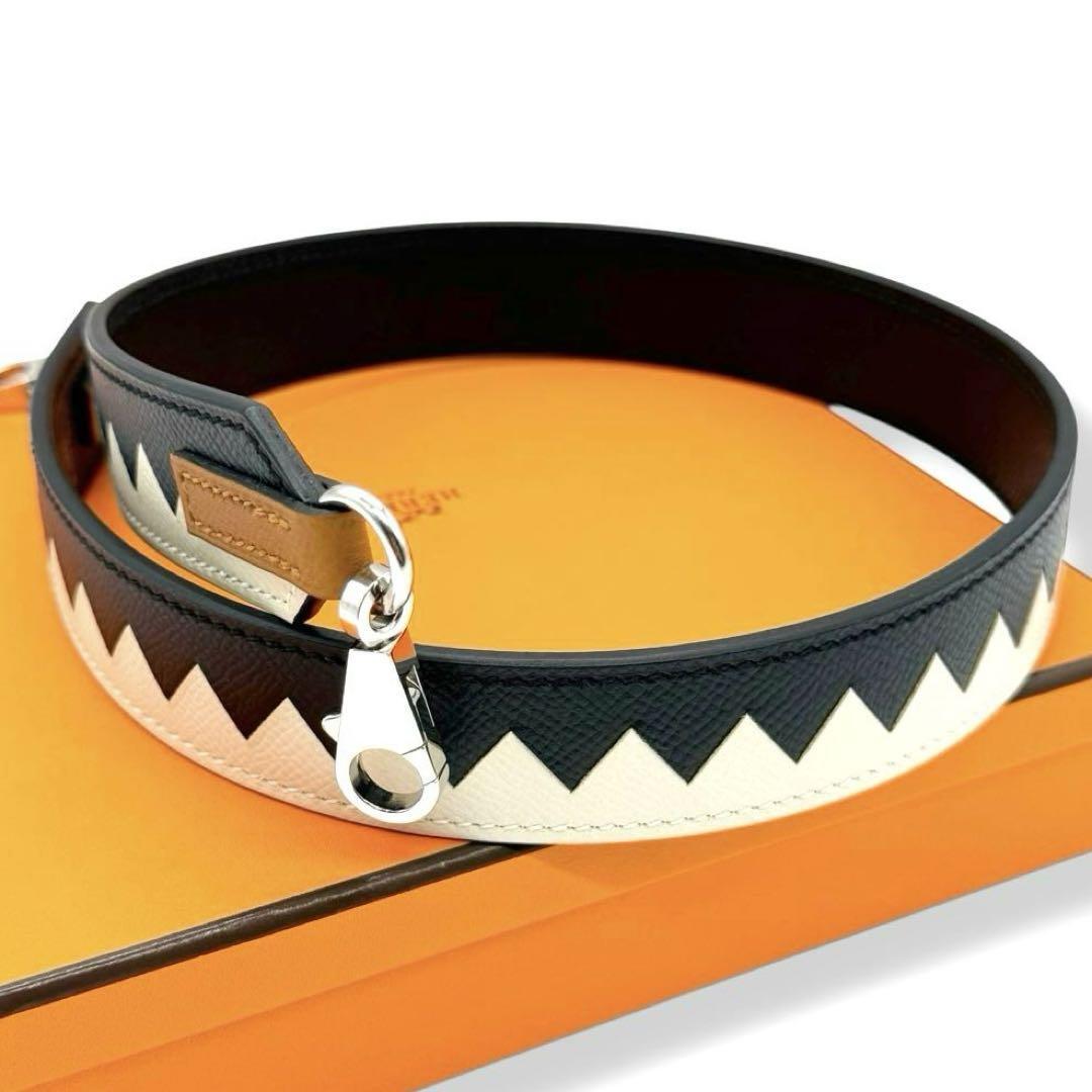 未使用 エルメス オーギャロップ ショルダーストラップ バンドリエール トレサージュキュイール ブラック ホワイト レザー 3615拍卖