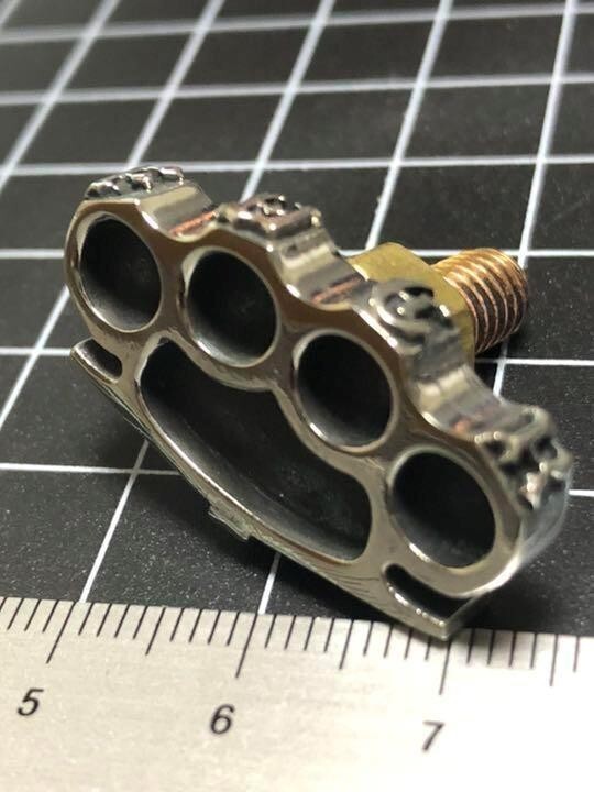 ナンバーボルト★カイザーナックル★メリケン★アイアンクロス拍卖