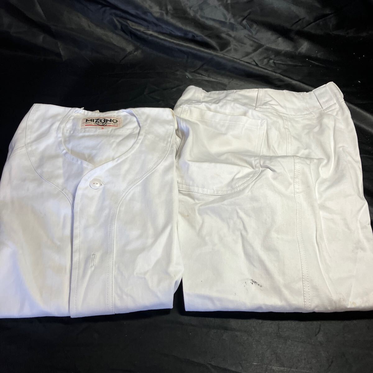 E1 野球ユニフォームセット 6サイズ ホワイト 新品未使用品 スポーツ 経年劣化あり 拍卖