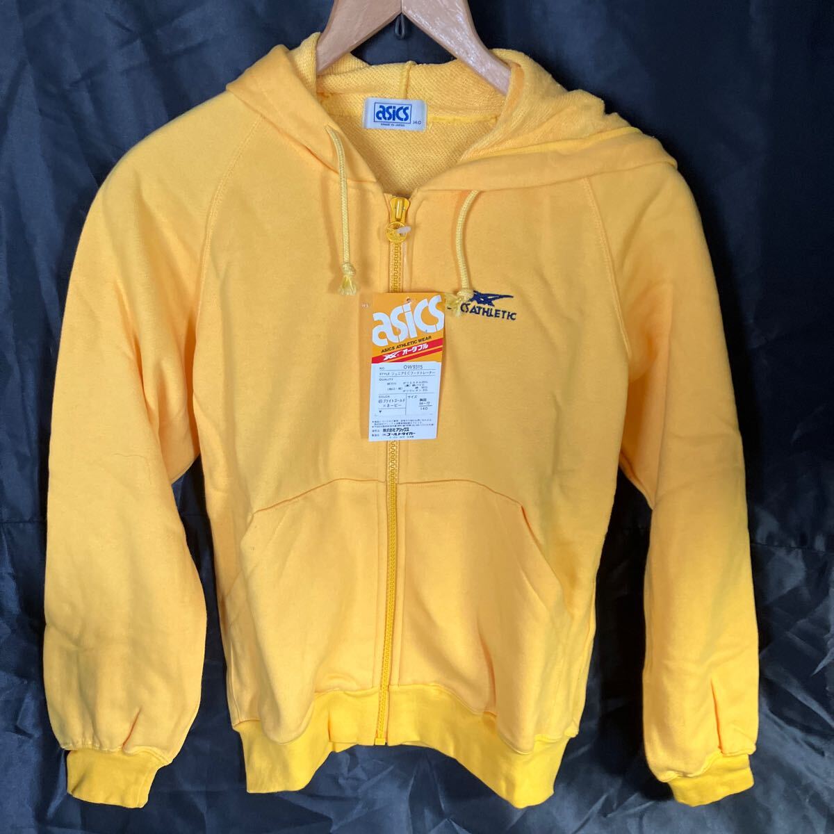 G27 asics OW9315 ジップパーカー 140サイズ イエロー 新品未使用品 ◎刺繍ロゴ入り拍卖