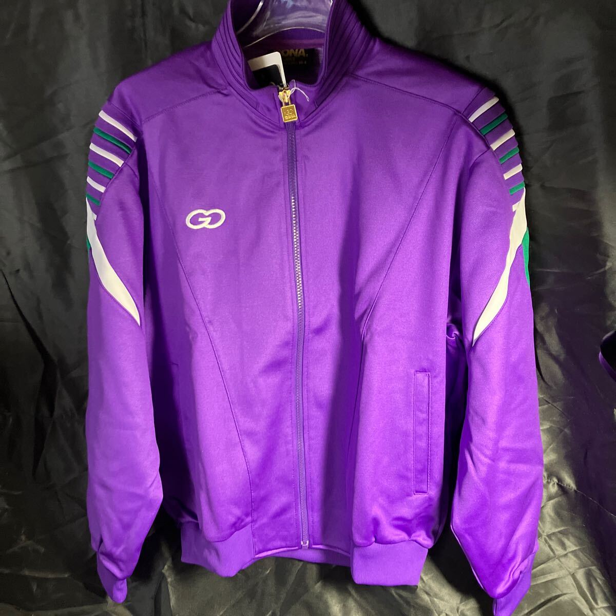 G84 GONA OGN113 トラックジャケット Oサイズ パープル 新品未使用品 スポーツ ◎刺繍ロゴ入り拍卖