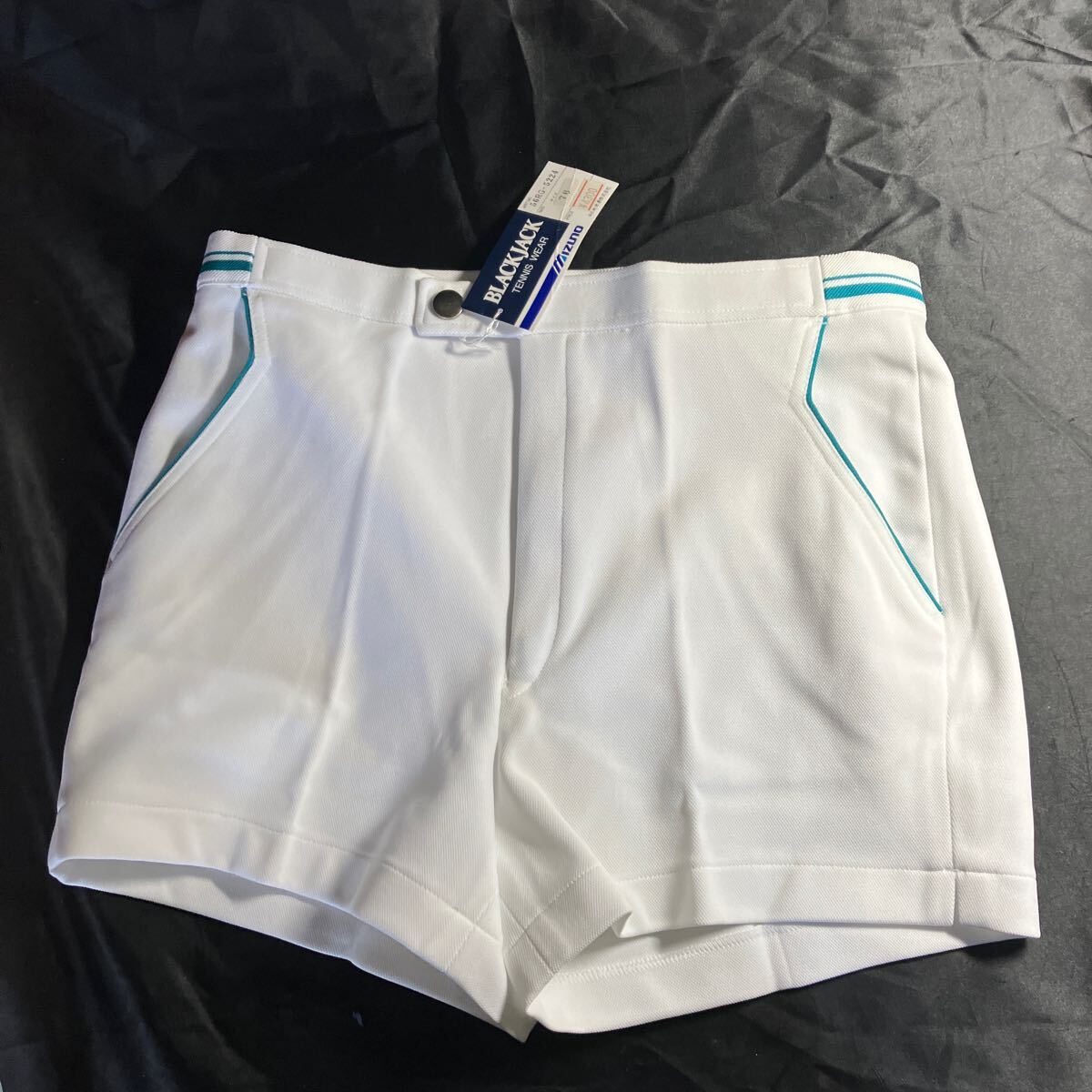 H95 BLACK JACK 56RL-5424 テニススカート 76サイズ ホワイト 新品未使用品 スポーツ ◎刺繍ロゴ入り拍卖