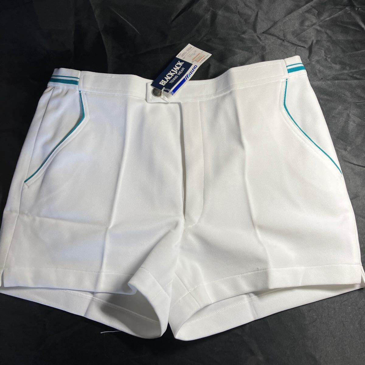 H97 BLACK JACK 56RL-5424 テニススカート 78サイズ ホワイト 新品未使用品 スポーツ ◎刺繍ロゴ入り拍卖