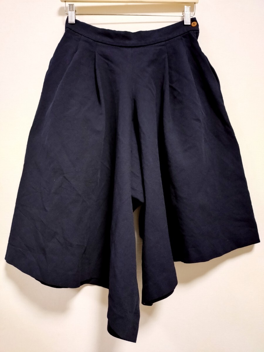 コムデギャルソン アシンメトリーパンツ ハーフパンツ ワイドパンツ拍卖