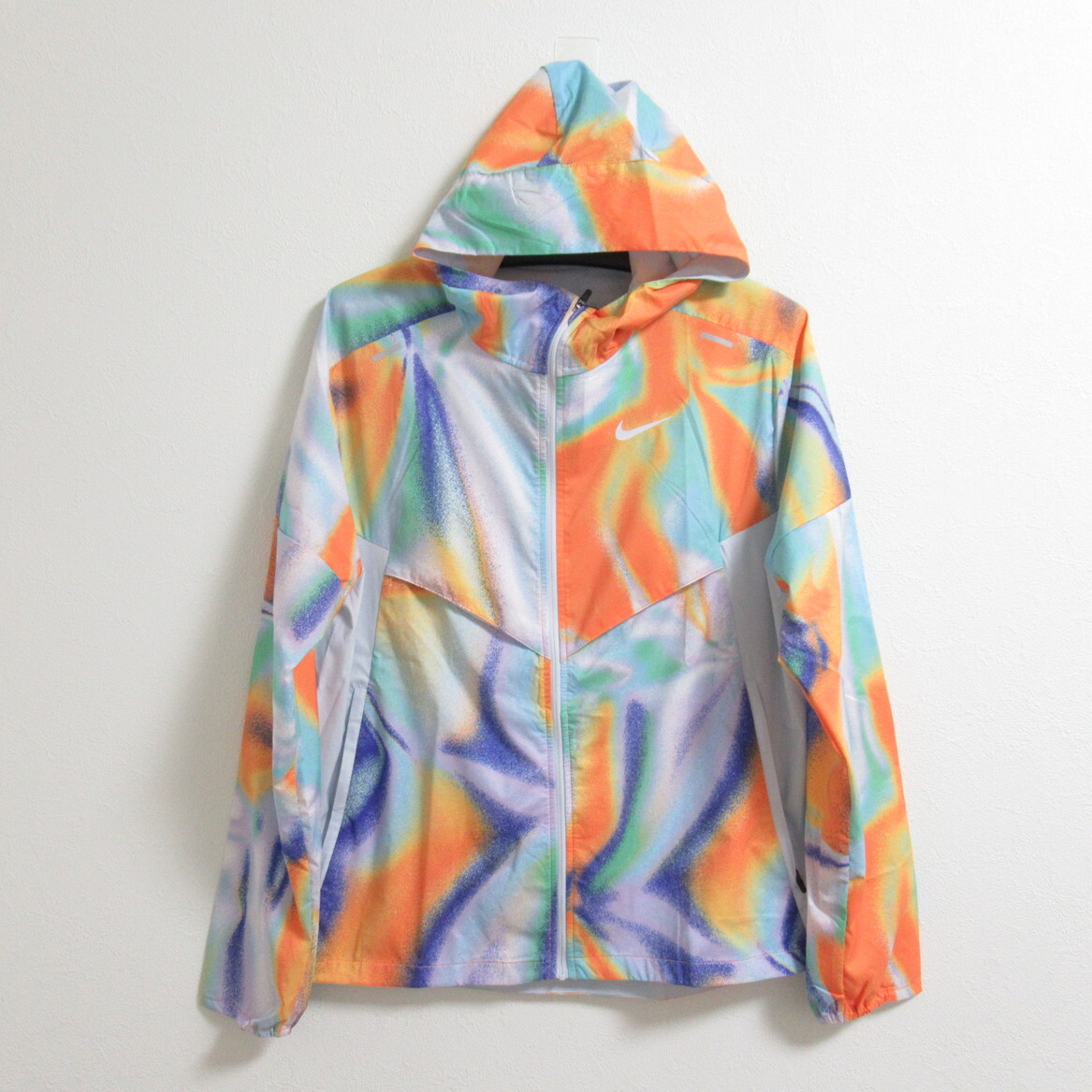 NIKE ランニング ジャケット レペル カラフル L ナイキ ウィンドランナー パッカブル 撥水 トレーニング FZ4753-043拍卖