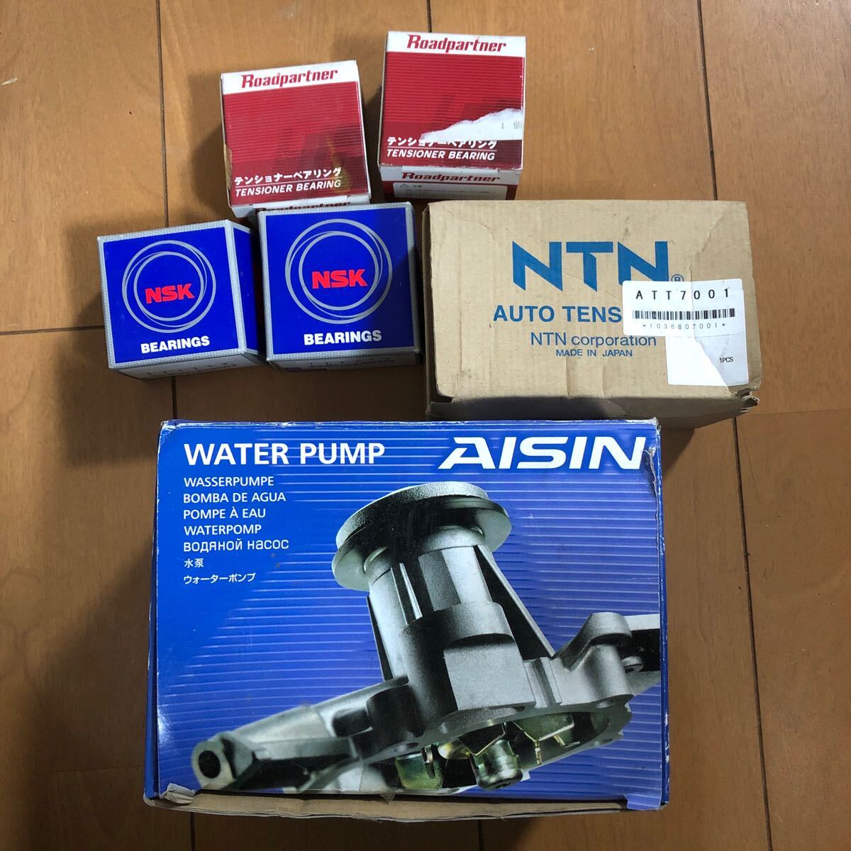 AISIN ウォーターポンプ ベアリング テンショナー sg5 BL5 BP5 BP9 スバル wp-025 att7001 TT1719 TT1712 1pt7-12-730 1pt7-12-750拍卖