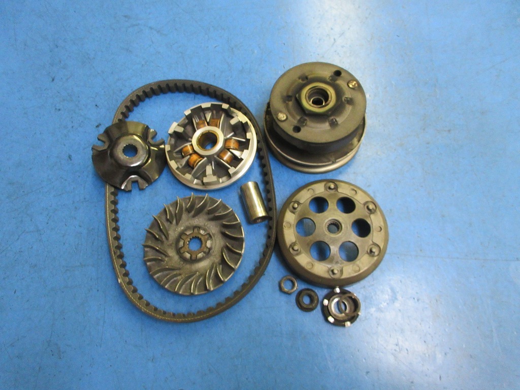 グランドアクシス 100 SB01J 検)SB06J 社外 プーリー クラッチ ベルト 他 703-83拍卖