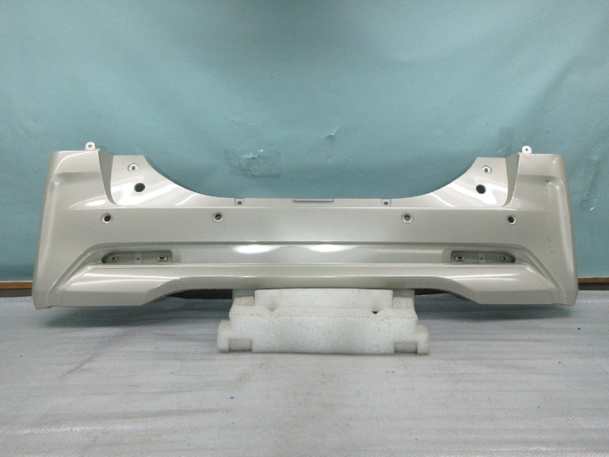 ◆ B44A B47A ルークス S/X ROOX 純正 リアバンパー 85022-7NA-0 フローズンバニラパール拍卖