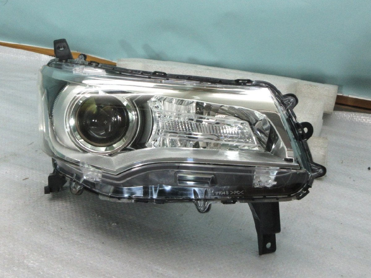 ◆ B21W デイズ ハイウェイスター DAYZ Highway Star 純正 右ヘッドライト キセノン HID 26025-6A01C W1048拍卖