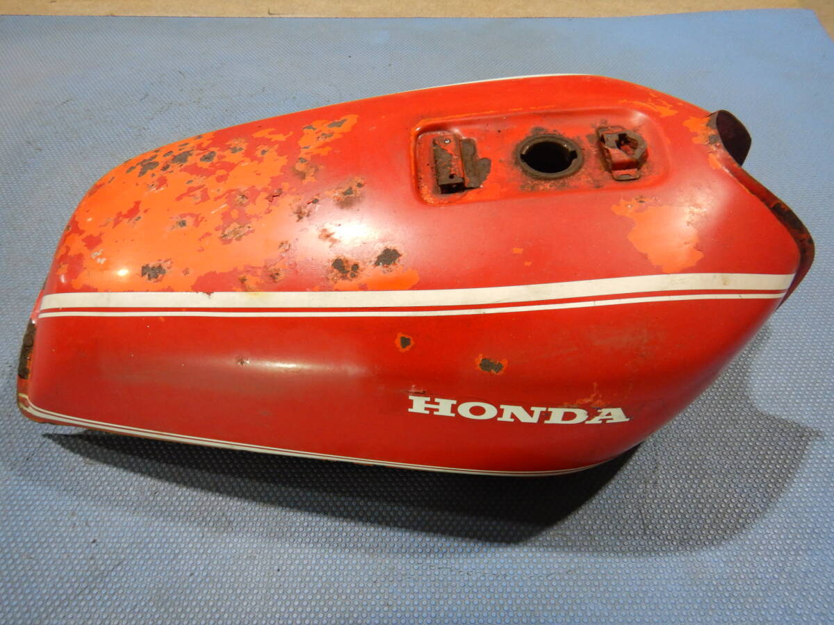 CJ250T ガソリンタンク フューエルタンク 穴あきあります 修復素材 補修ベースに 拍卖