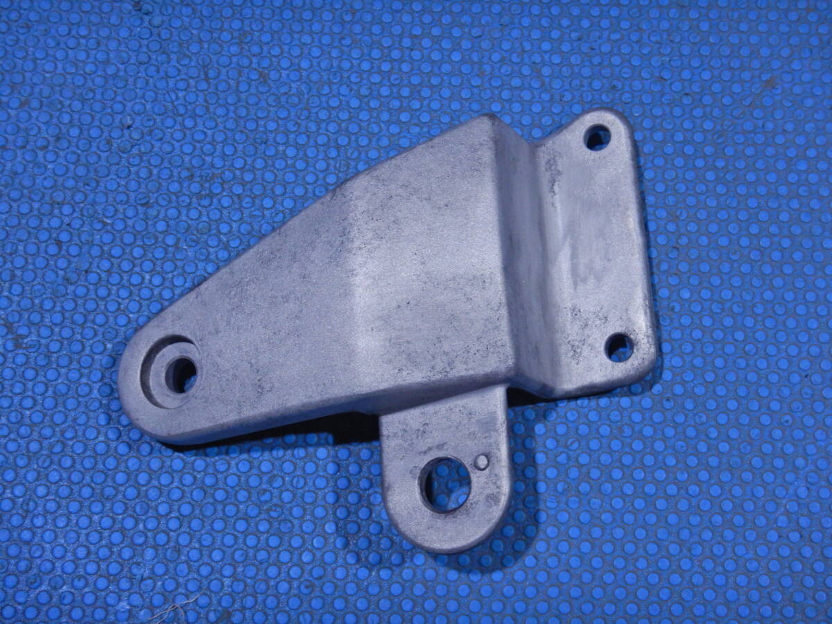 XJR1300 左ライトステー ブラスト済みです拍卖