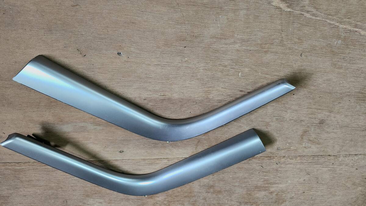 KAMJ★スバル レガシー レガシィ ★純正 コンソールサイドパネル★インパネサイドパネル★内装品/シルバー/SUBARU/部品取り車拍卖