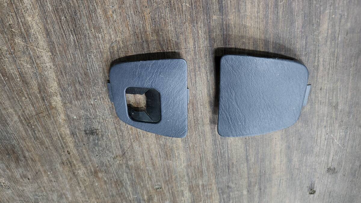 KAML★トヨタ 20 セルシオ★純正 ステアリングスイッチカバー左右★45187-50030/45186-50030/20系/TOYOTA/部品取り車拍卖