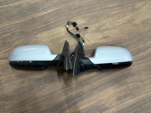MIML★アウディA4 アバント★純正 ドアミラー/サイドミラー 左右セット★ABA-8KCDH/1.8TFSI/Audi/セダン/部品取り車拍卖