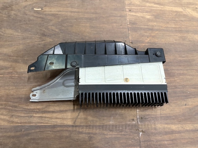 MIML★18 クラウンマジェスタ★純正 オーディオアンプ★86280-30470/TOYOTA/部品取り車拍卖