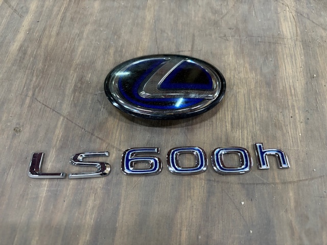 MIMM★H19 レクサスLS600hハイブリッド★純正 エンブレム★UVF45/レクサス/LEXUS/部品取り車拍卖