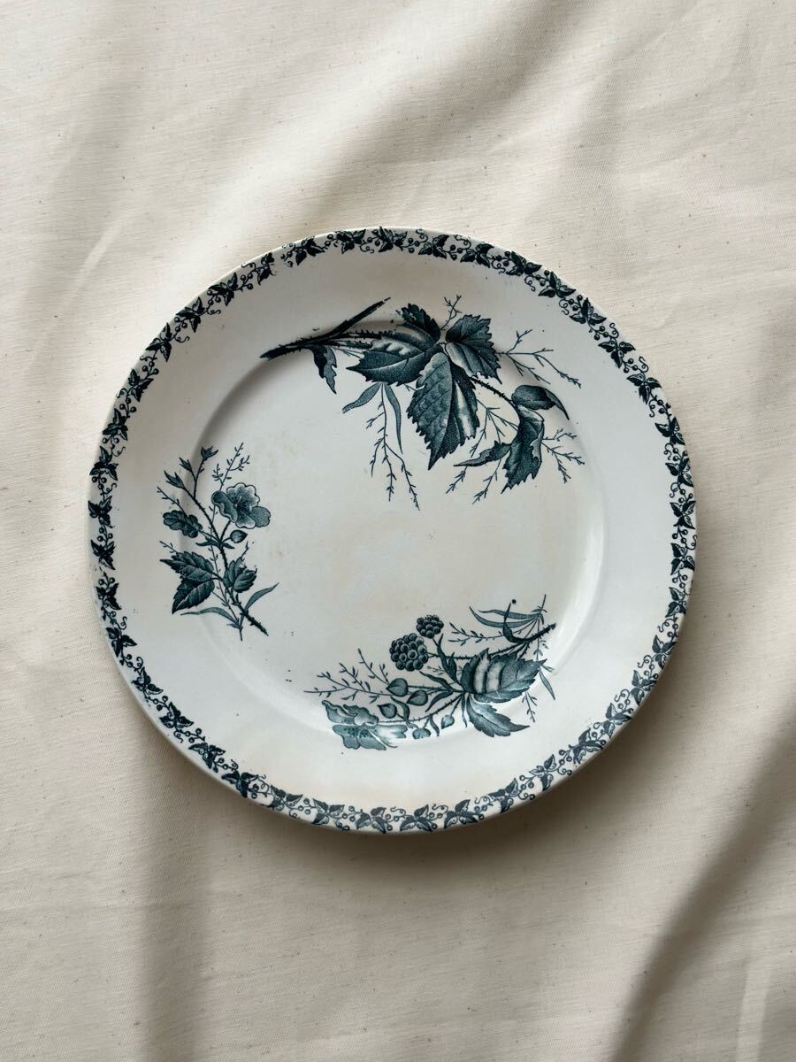 【★秋の均一セール】フランス アンティーク 皿 Badonviller バドンヴィレー / “MURE” 木苺の平皿プレート (ブロカント 骨董)拍卖