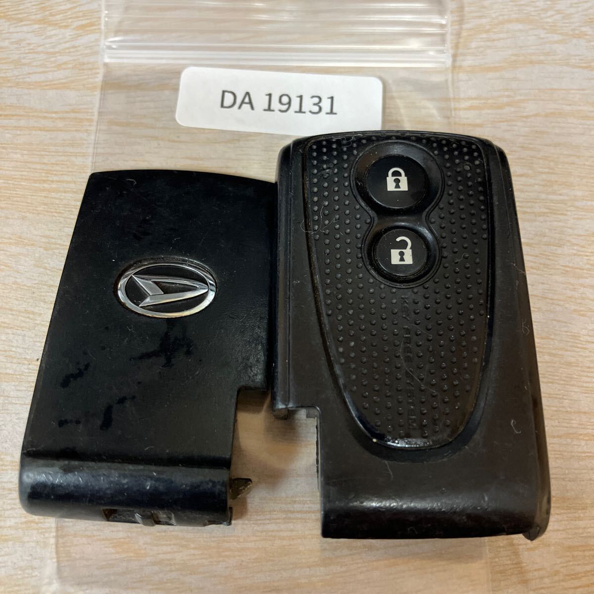 DA19131 ダイハツ 点灯なし 純正 LA100S LA110S ムーヴ等 L0278 2ボタン スマートキー キーレス リモコン拍卖