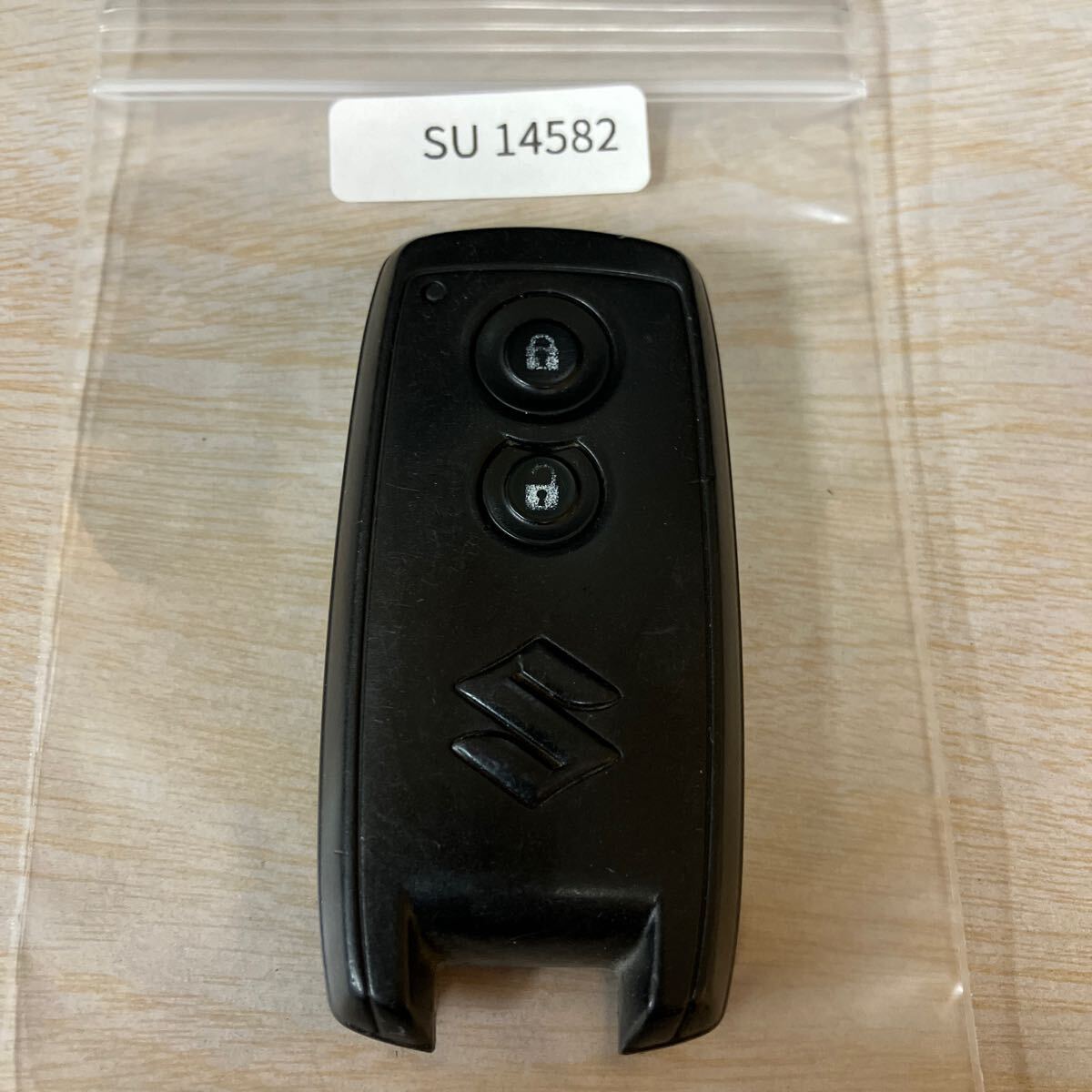 SU14582 スズキ BX217BW10GE4 2ボタン スマートキー キーレスリモコン モコ セルボ フレア ワゴンR MRワゴン等 日産マツダAZワゴン MG22S拍卖