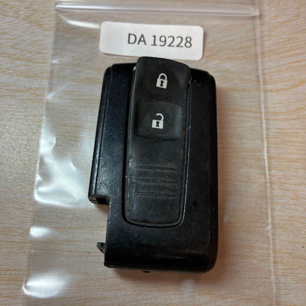 DA19228 B刻印 ダイハツ 純正 スマートキー キーレス ムーヴ タント L350S L375S ミラ L275 ココア コンテ ソニカ 2B 2ボタン拍卖