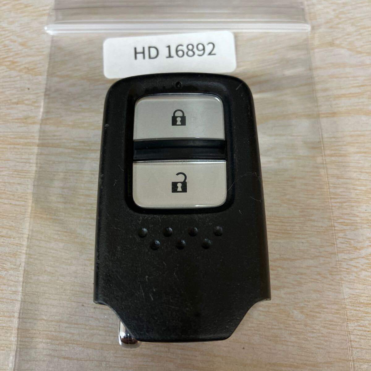 HD16892 点灯なし 72147-T5A-J01 ホンダ 純正 ヴェゼル フィット シャトル等 2ボタン スマートキー キーレス リモコン拍卖