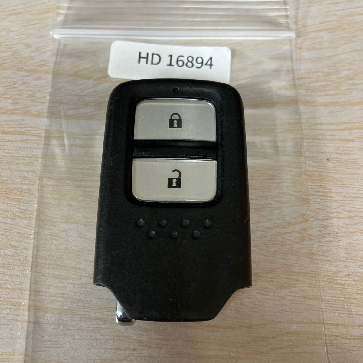 HD16894 点灯なし 72147-T5A-J01 ホンダ 純正 ヴェゼル フィット シャトル等 2ボタン スマートキー キーレス リモコン拍卖