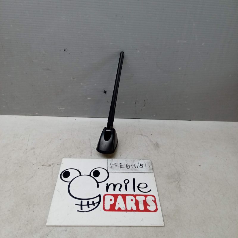 RC2/RC1 R2 純正 アンテナ 1A6-3-7/25E6165*同梱不可拍卖