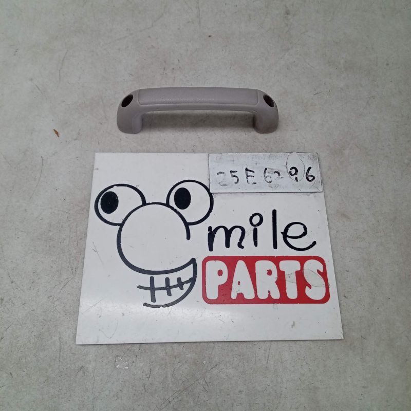 H56A パジェロミニ 純正 ルーフアシストグリップ 1A6-4-2/25E6296*同梱不可拍卖