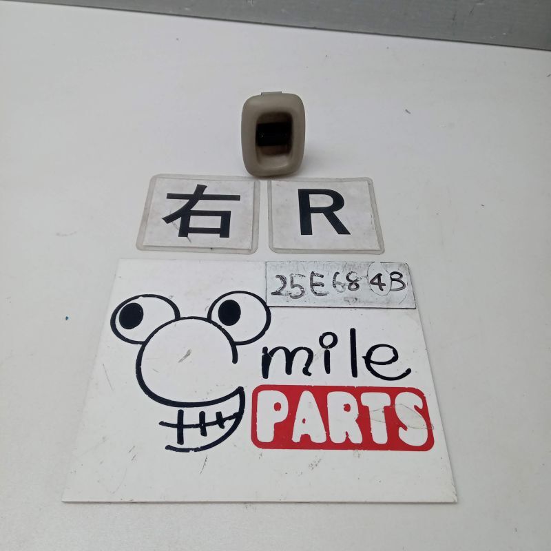 DA64W エブリィワゴン 純正 右リアパワーウィンドウスイッチ 1B2-1-3/25E6843*同梱不可拍卖