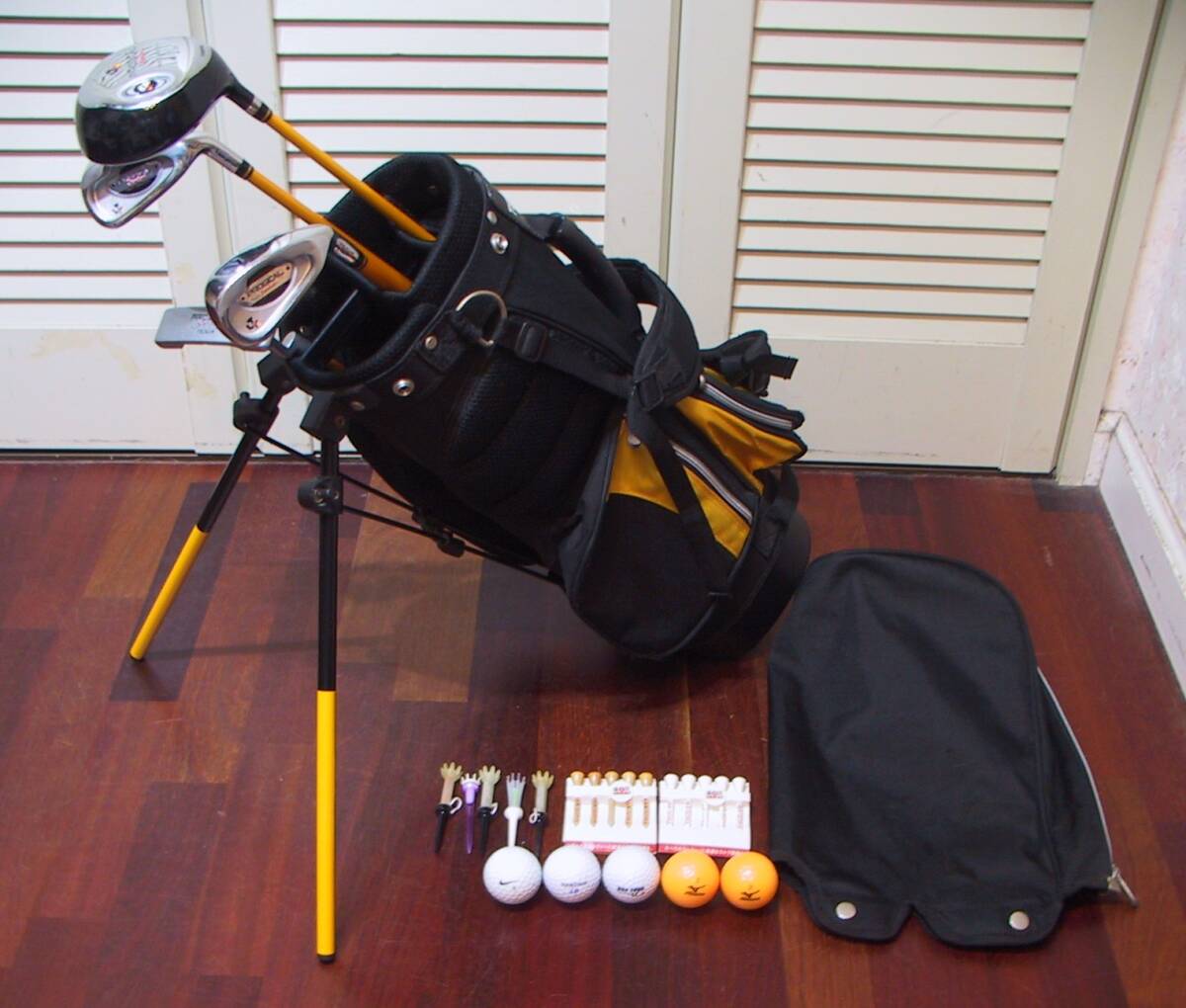 TSURUYA PROGICAL Jr./つるやプロジカル Jr. ジュニア用/子供用 ゴルフクラブ4本+キャディバッグカバー&ボール5個 未就学児~小学生低学年拍卖