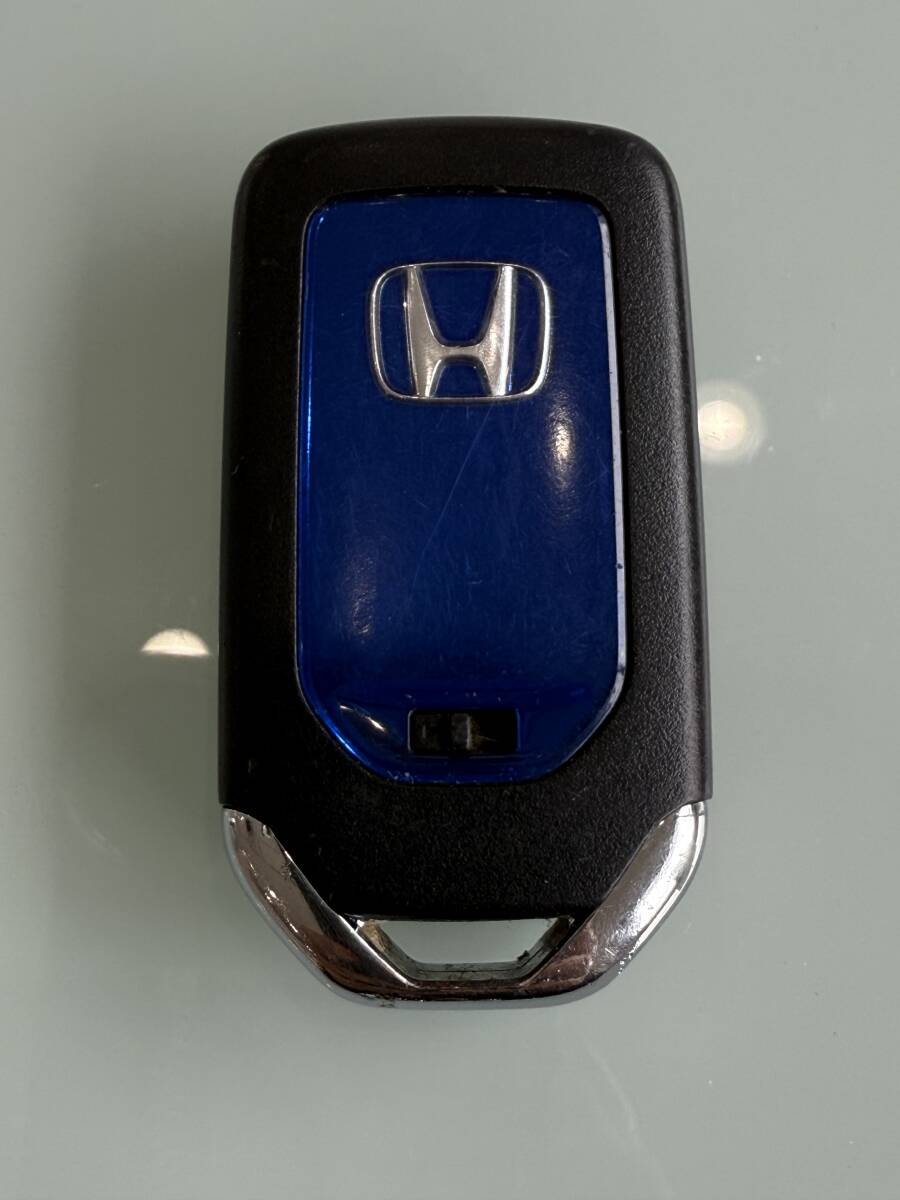 ホンダ HONDA 純正 3ボタン スマートキー ハイブリッド グレイス トランクボタン拍卖