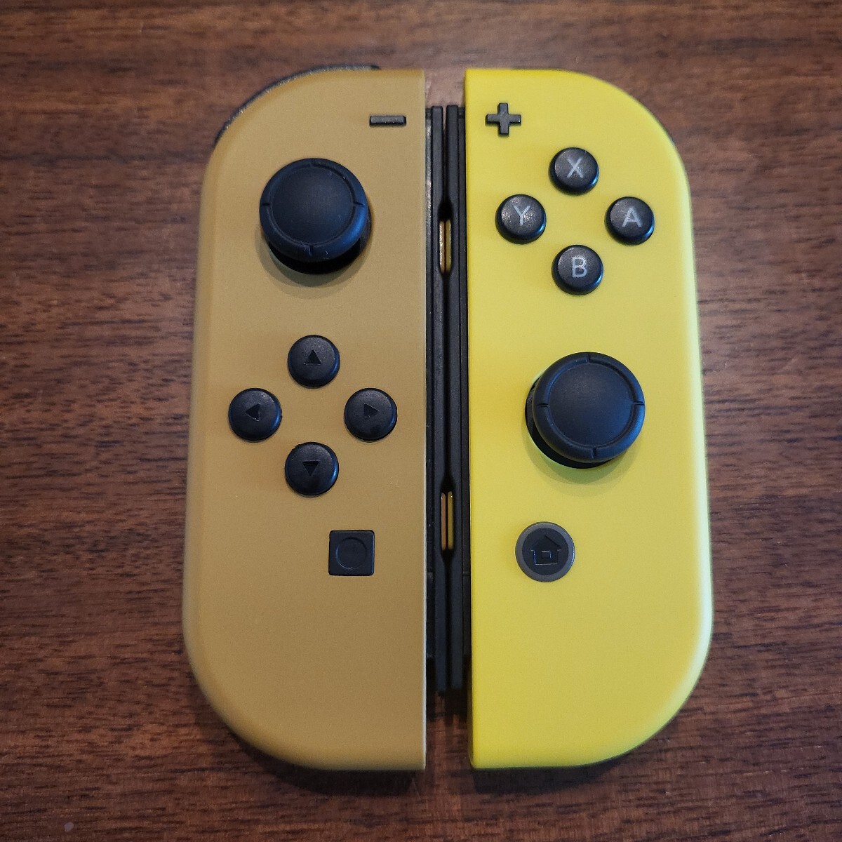 Nintendo Switch ジョイコン ピカチュウ&イーブイ 動作確認済拍卖