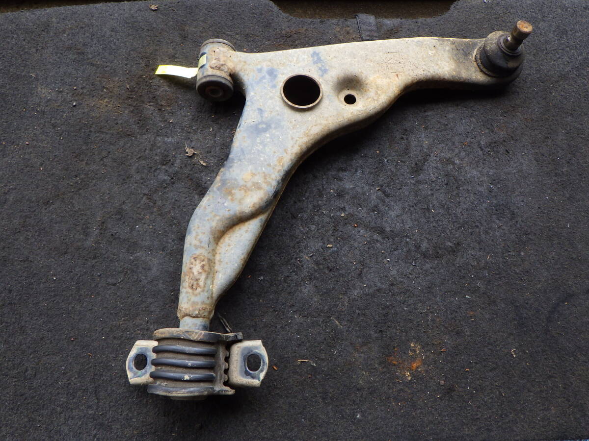 桜17 即決! U61T ミニキャブ ロアアーム 右拍卖