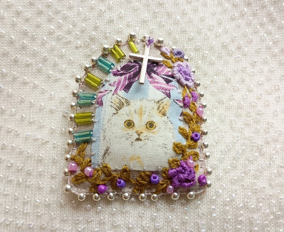 猫刺繍 刺繍ブローチ 手刺繍 ハンドメイド ねこ拍卖