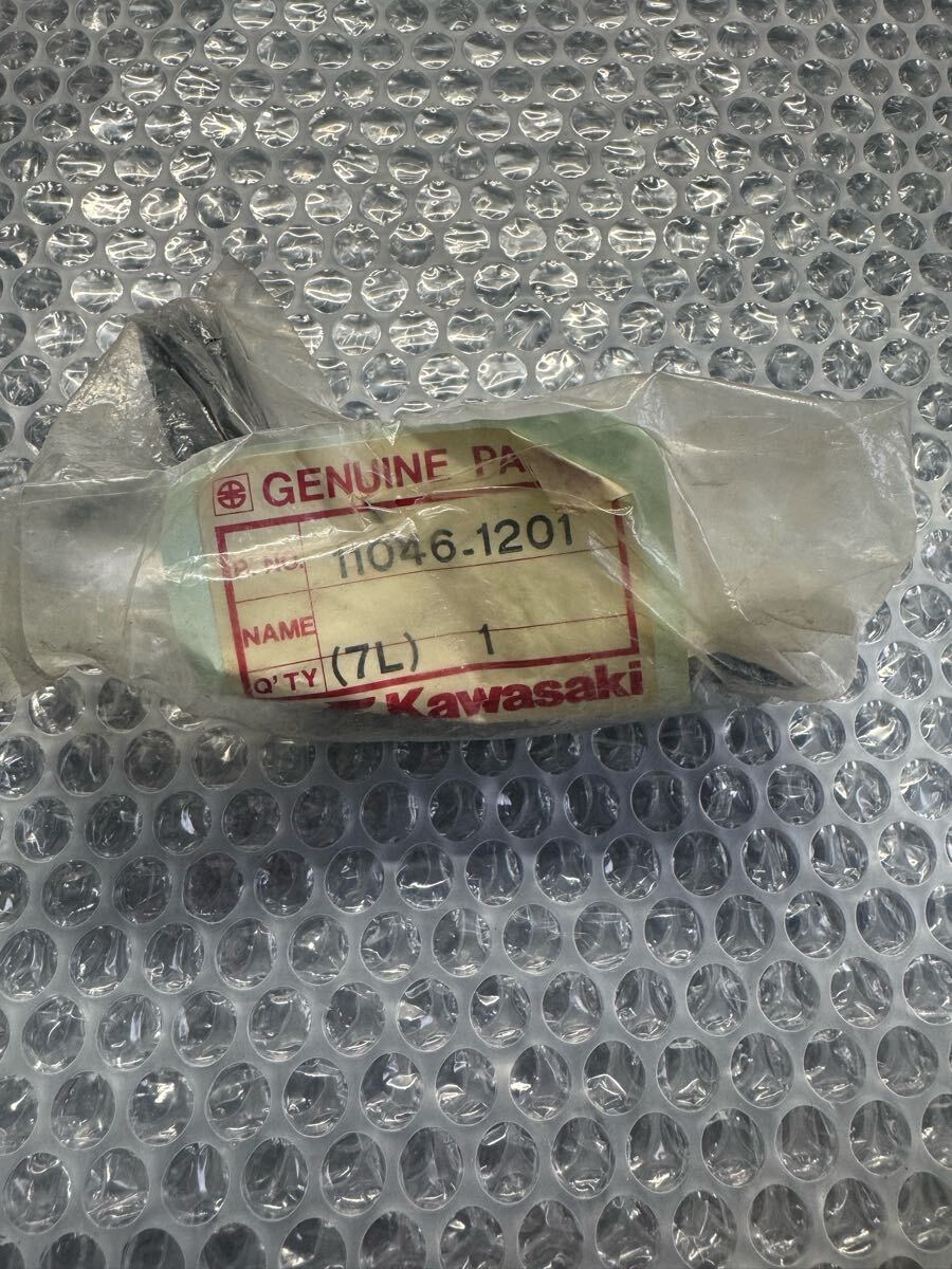 ZX-4 カウリングブラケット カウルステー 11046-1201(25045)拍卖