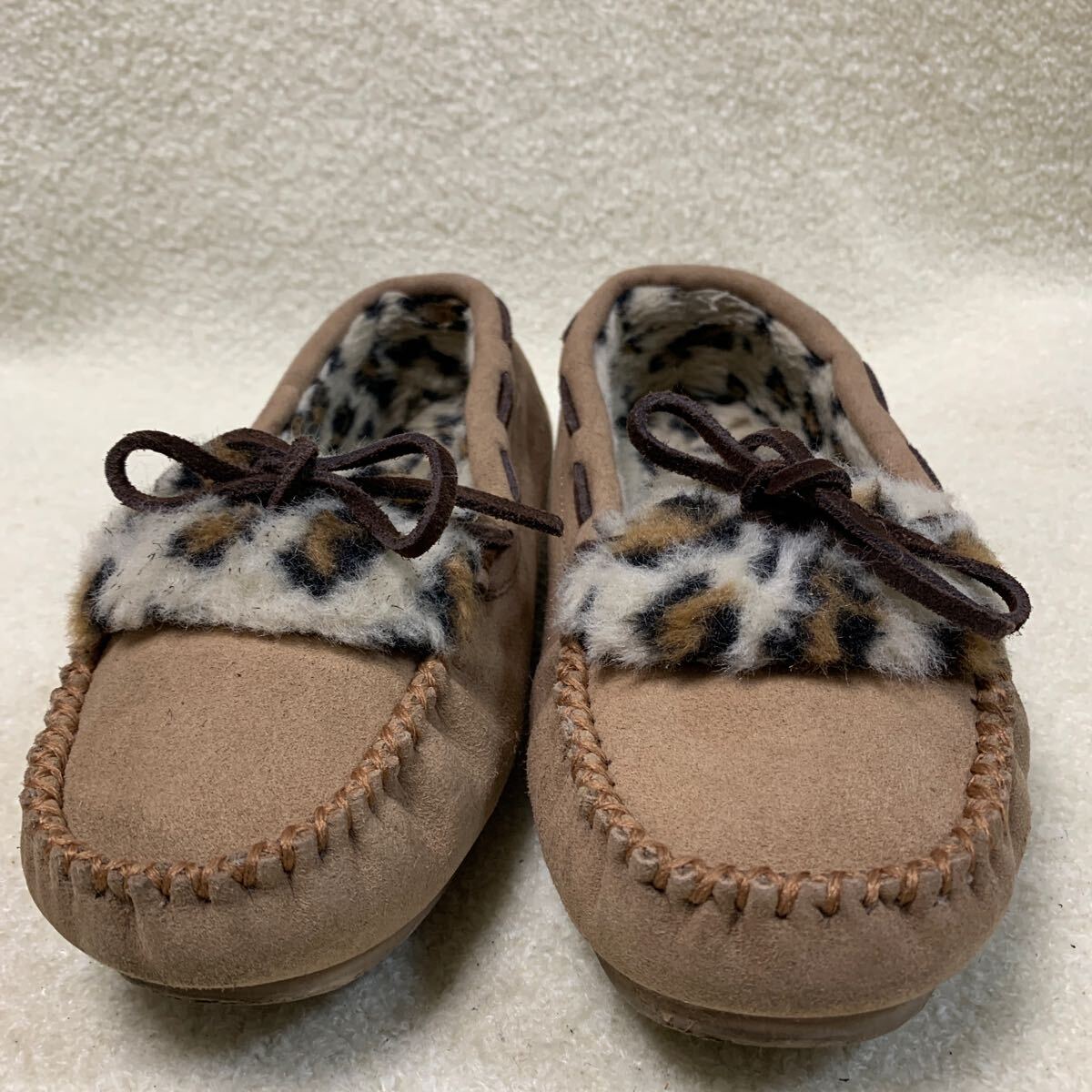 ミネトンカ MINNETONKA スエード モカシン ベージュ 24㎝ 美品拍卖