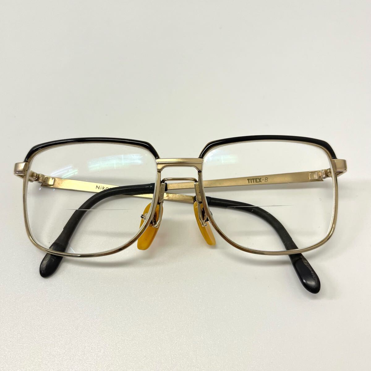 VINTAGE Nikon メガネ 眼鏡 ヴィンテージ 度入り メタルフレーム TITEX-B ニコン アイウェア ゴールド 【レターパックプラス郵送可】#44拍卖