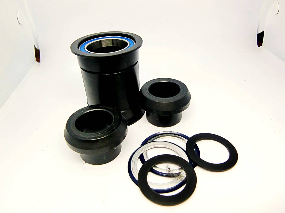 USED WHEELS MFG ボトムブラケット BB プレスフィット PF30 直径46mm 長さ68-73cm ロード クロス 拍卖