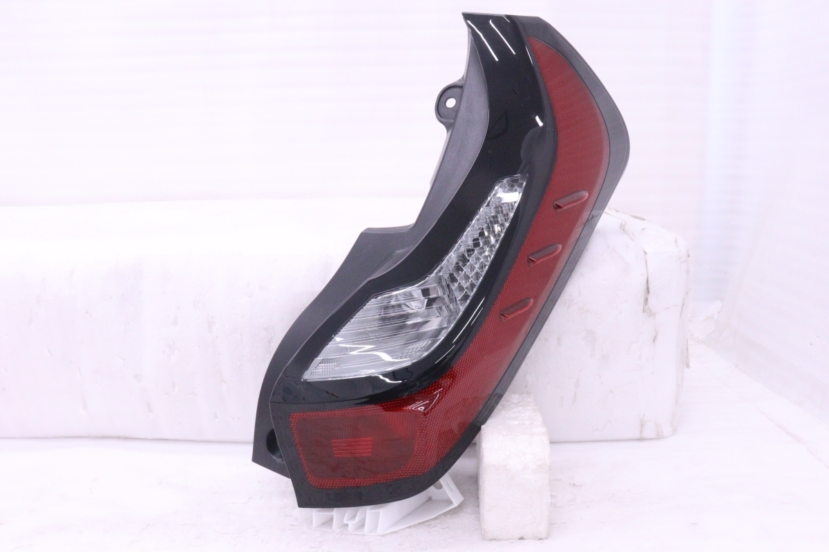 55-2143★美品★LED MXPK10 アクア★右テールライト STANLEY 52-337 打刻:P ユニット 純正★トヨタ (RO)拍卖