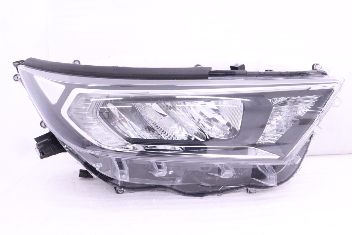 52-1821★美品★前期 LED MXAA52 RAV4★右ヘッドライト STANLEY 42-90 打刻:E ユニット ブラック 純正★トヨタ (UK)拍卖