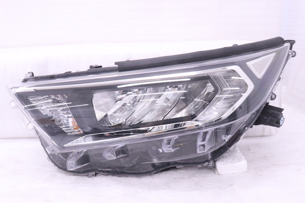55-1669★美品 後期 LED MXAA52 RAV4★左ヘッドライト STANLEY 42-87 打刻:A ASSY ブラック 純正★トヨタ (DM)拍卖