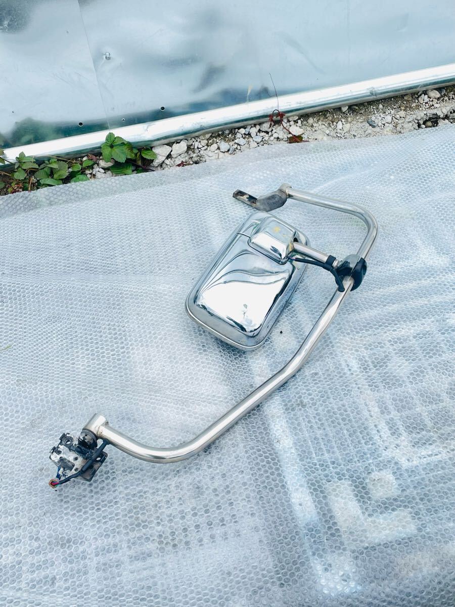 純正 日産 UD クオン メッキミラー メッキサイドミラー メッキミラーステー メッキ サイドミラーステー 右側 右 1767拍卖