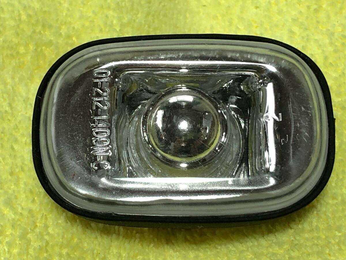 TOYOTA トヨタ 汎用 クリア サイドマーカー ウインカー 左右セット 仮付け程度 ヨーロピアン ストック品 ソケット付き 送料無料!拍卖