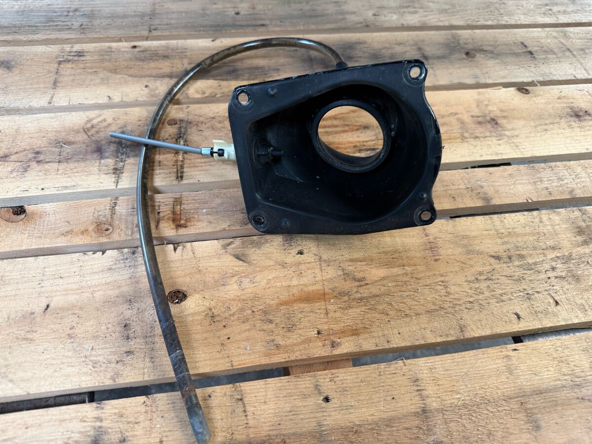 トヨタ純正 クレスタJZX100 ルーランG フューエルリッドオープナーのゴム。拍卖