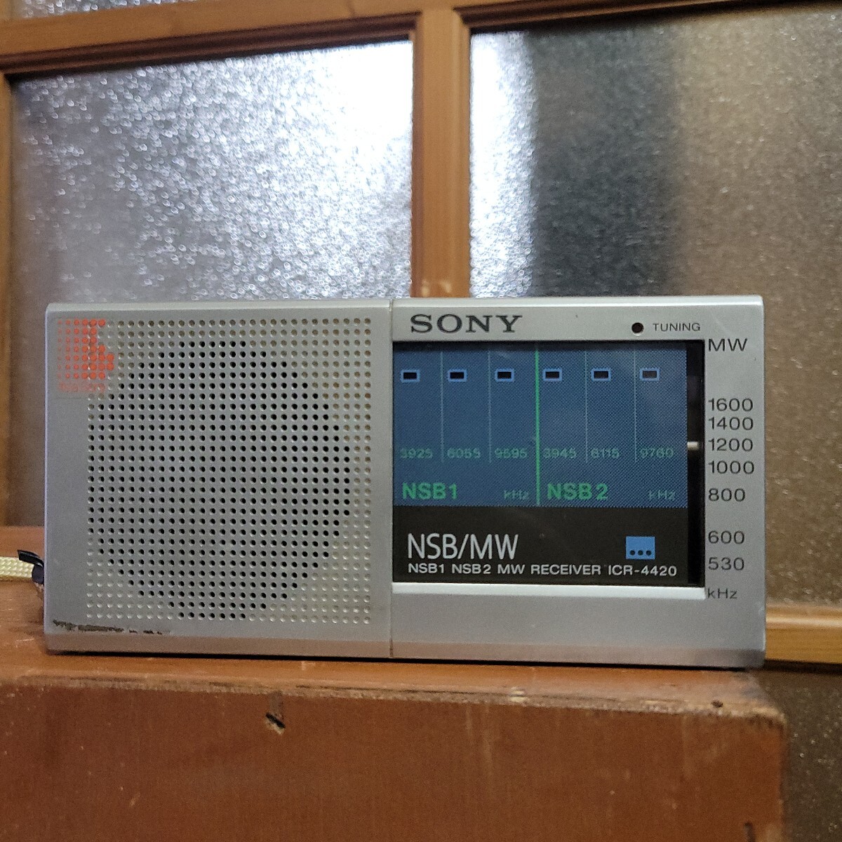 SONY ICR-4420 AM/NSB短波ラジオ ジャンク拍卖