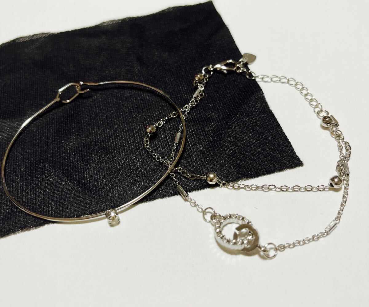 新品・未使用☆シルバーブレスレット 2点set 重ね付け⑥ 男性にも♪ アクセサリー シルバー バングル拍卖