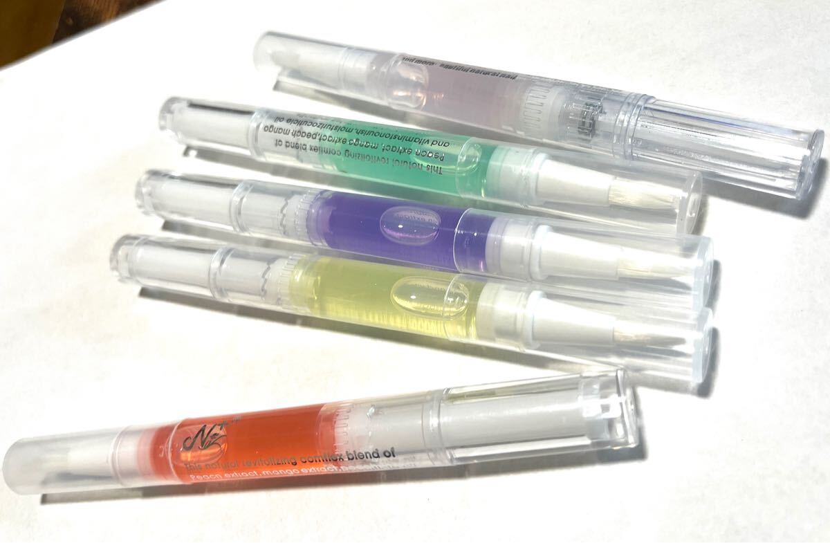 新品・未使用☆ネイルオイル ペン型ネイルオイル 爪の栄養ペン 爪の保湿 5本set拍卖