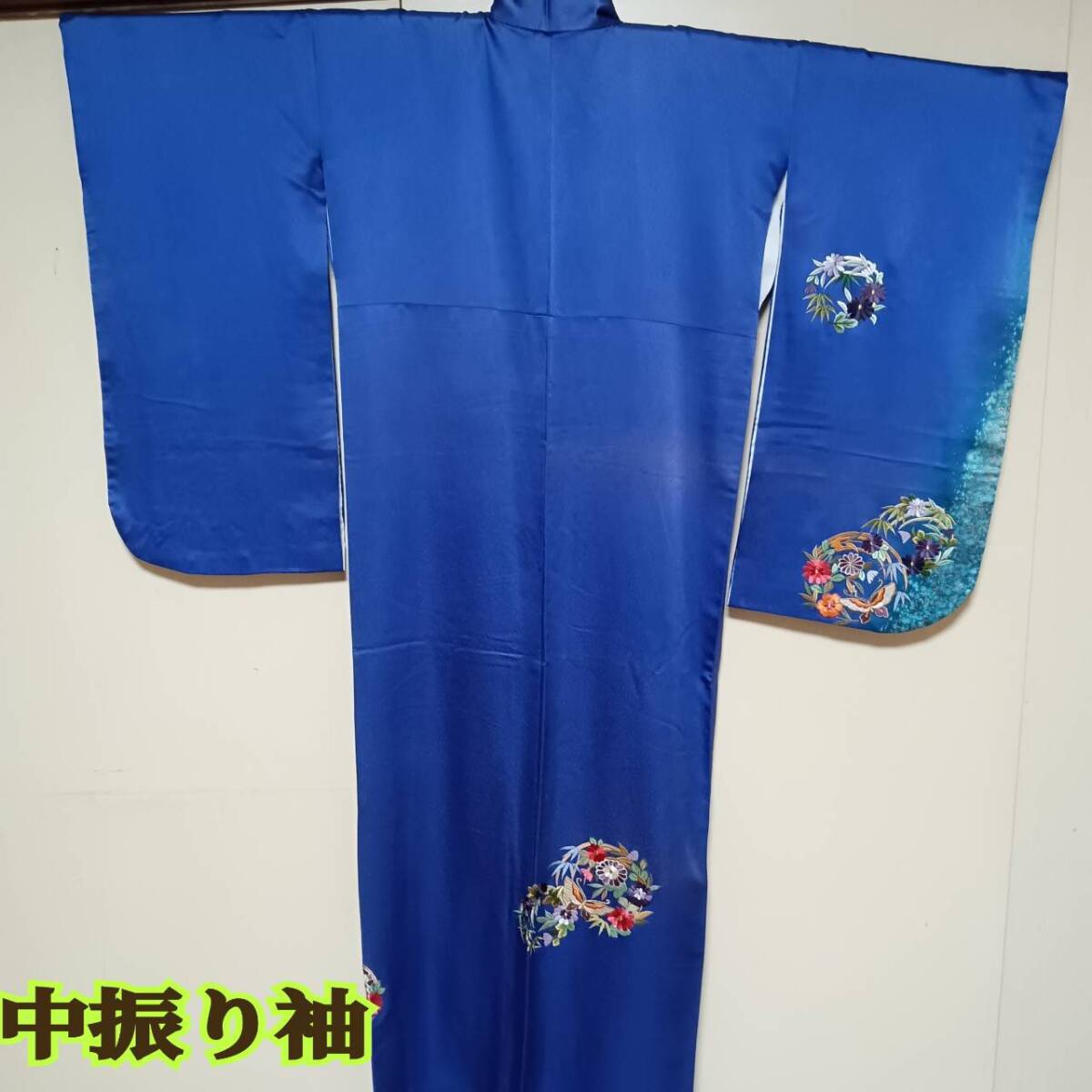 中振袖 着物 ◆ 身丈 約167cm 袖丈 約76㎝ インディゴブルー 系 x 花刺繍 正絹 和服 ◆ レディース きもの拍卖