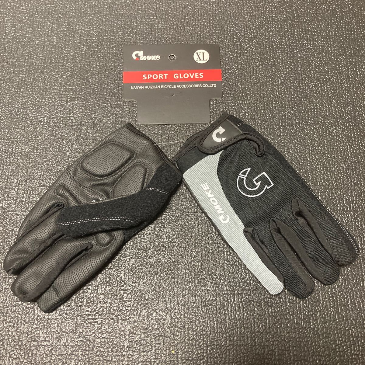 ☆ 新品! サイクルグローブ(アンチスリップ合皮、ゲルパッド付き)黒 × 灰 XL ☆拍卖