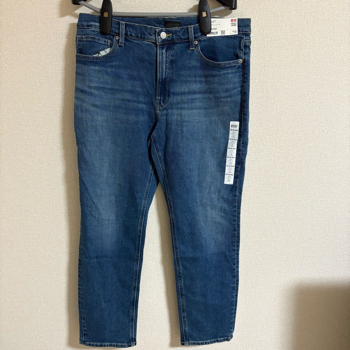 ジーンズ デニムパンツ ユニクロ UNIQLO スリムストレートジーンズ W32 新品拍卖